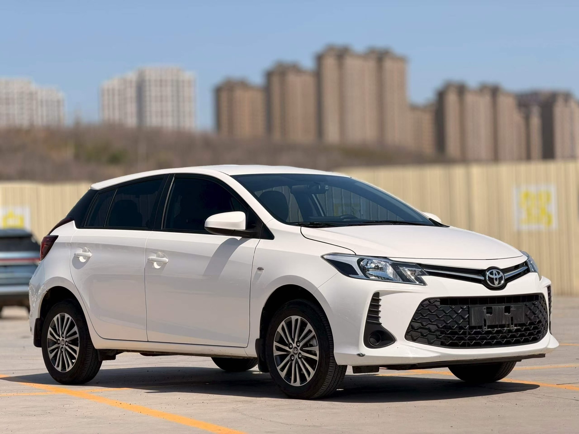 Toyota Vios FS 2021 image de voiture #3