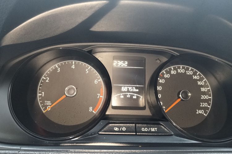 Volkswagen Lavida 2017 immagine di auto #12