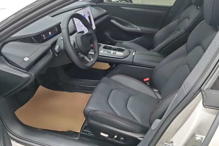 MI SU7 2025 car image #19