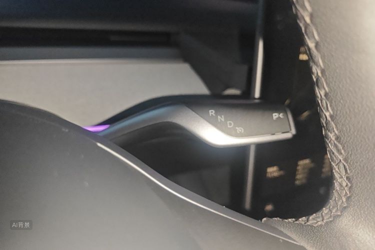 Tesla Model Y 2023 #16 Tesla Model Y 2023 car image #16