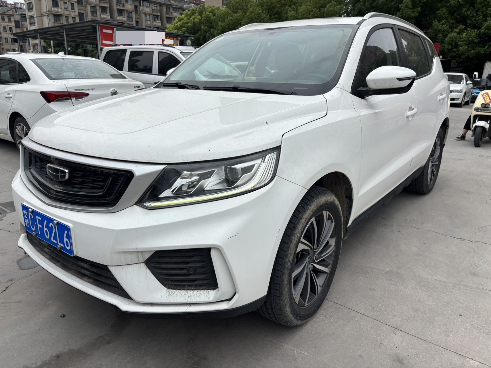GEELY Vision X6 2021 car image 
