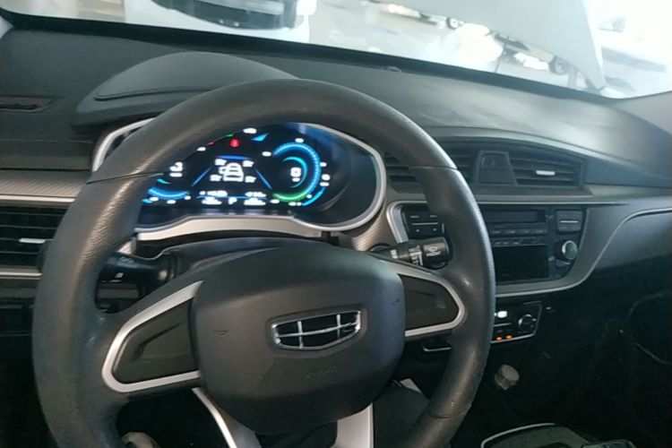 GEELY Emgrand New Energy 2021 car image #10