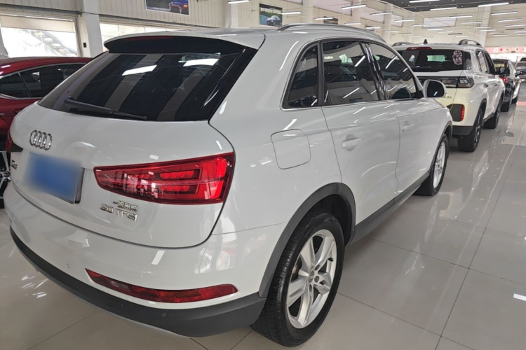 Audi Q3 2018 #7 Audi Q3 2018 car image #7