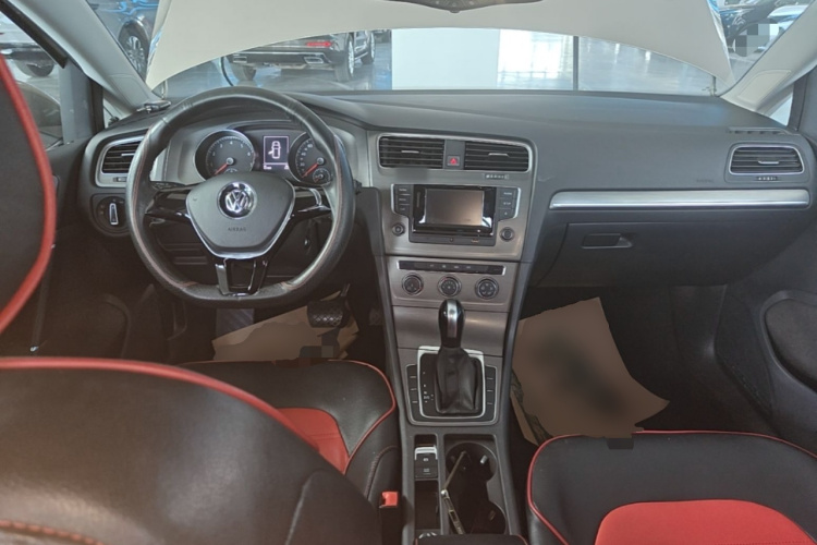 Volkswagen Golf 2016 car image #10