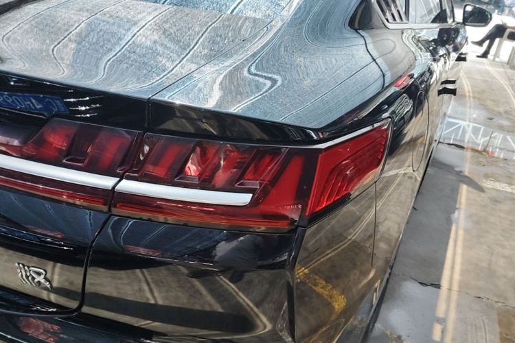 BYD Han 2022 #8 BYD Han 2022 car image #8
