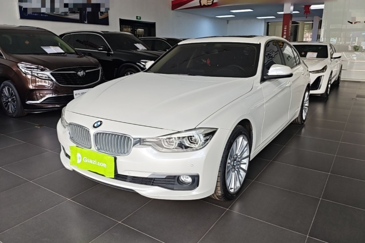 BMW 3 Series 2018 #2 BMW 3 Series 2018 car image #2