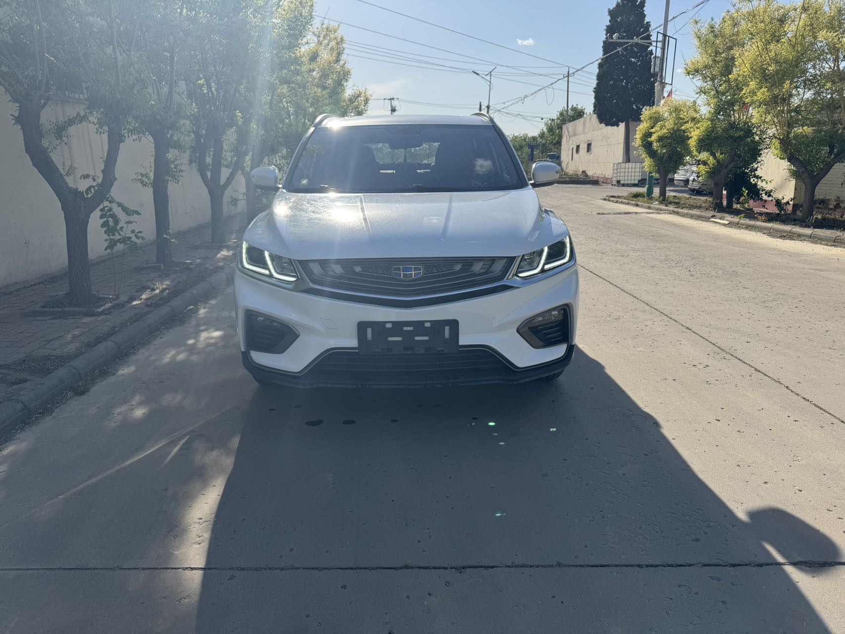 GEELY Coolray 2019 car image #2