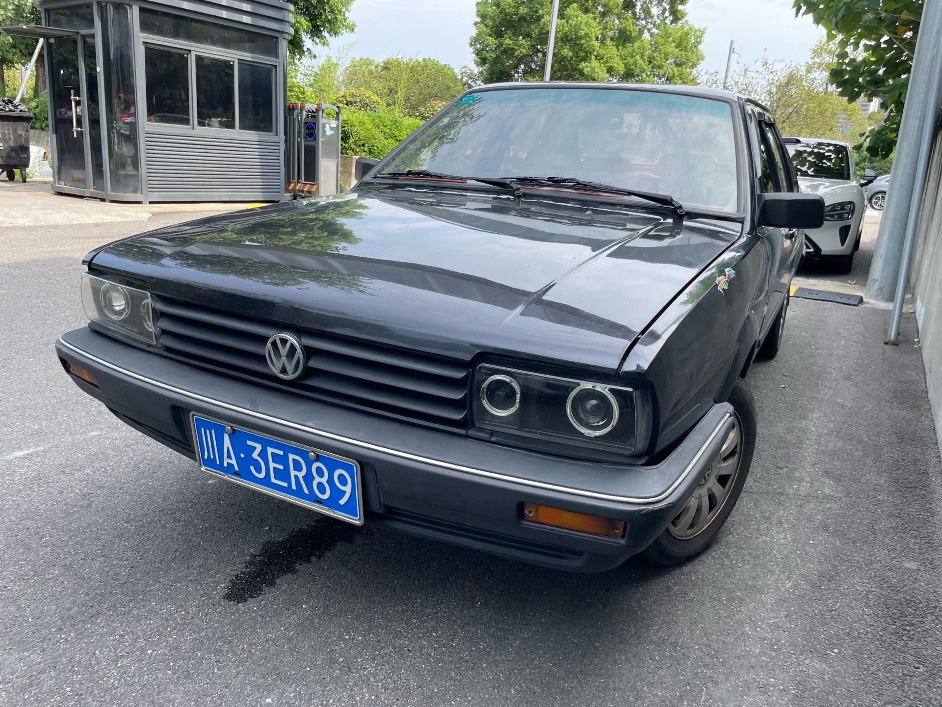 Volkswagen Santana Classic 2009 car image 