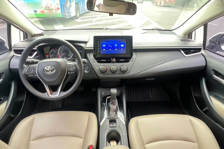 Toyota Corolla 2021 car image #9
