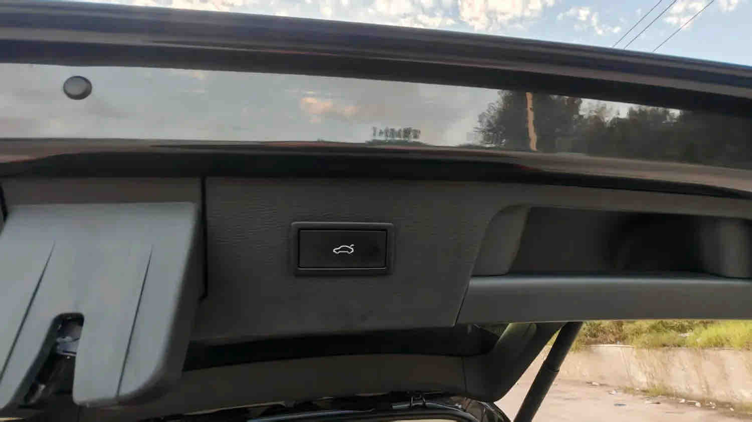 2022 #12 2022 car image #12