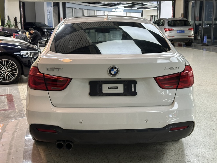 BMW 3 Series GT 2019 car image #5