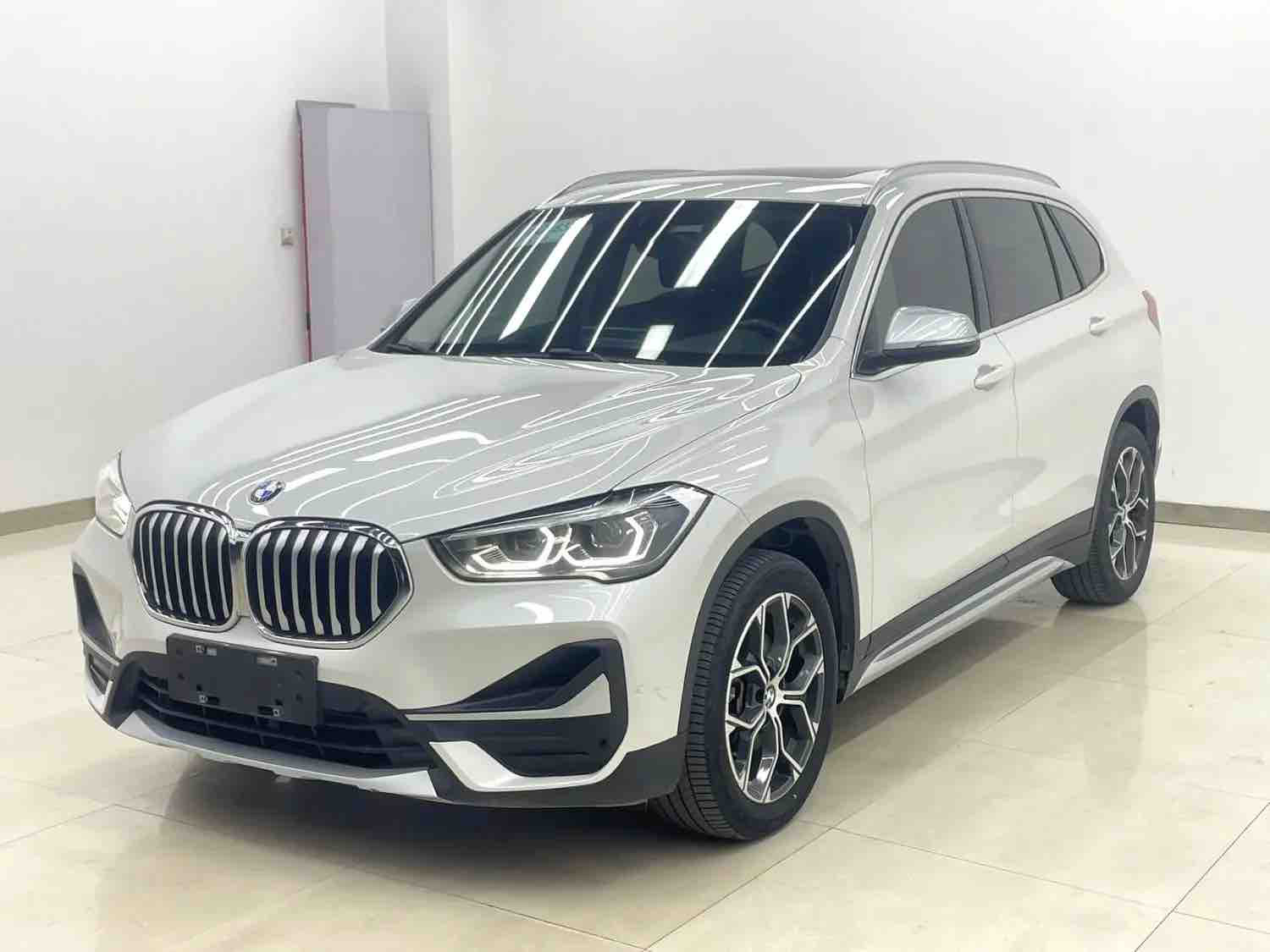 2022 2022 car image