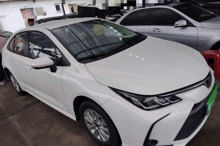 Toyota Corolla 2024 immagine di auto #4