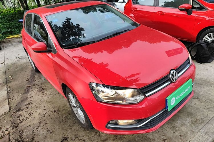 Volkswagen Polo 2019 car image #4