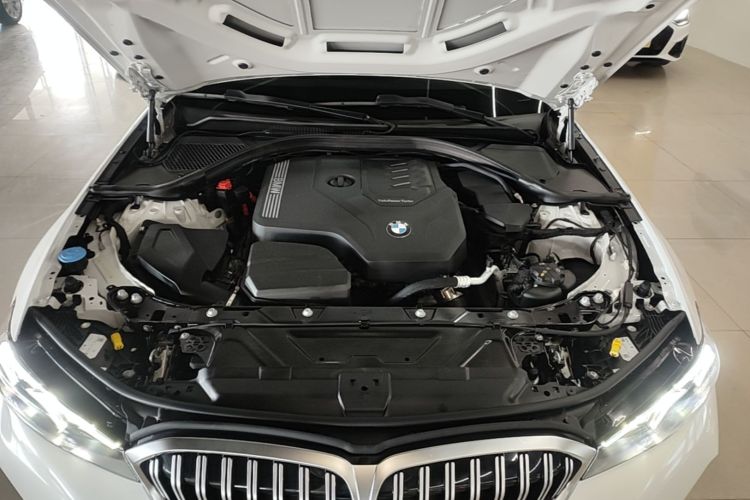 BMW 3 Series 2024 #20 BMW 3 Series 2024 car image #20