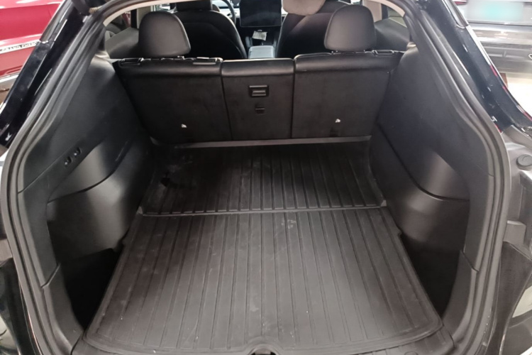 Tesla Model Y 2022 #19 Tesla Model Y 2022 image de voiture #19