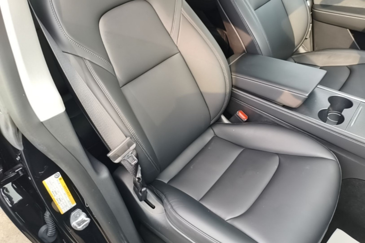 Tesla Model Y 2022 #24 Tesla Model Y 2022 car image #24