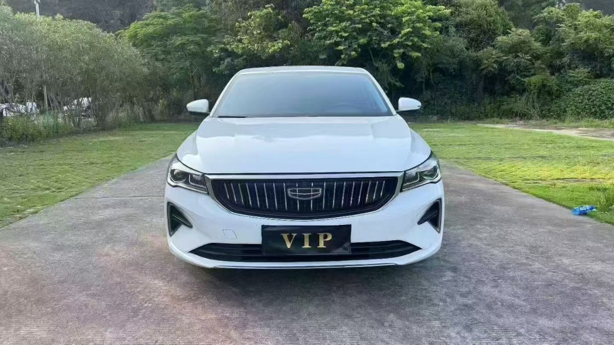 GEELY Emgrand 2022 #2 GEELY Emgrand 2022 car image #2