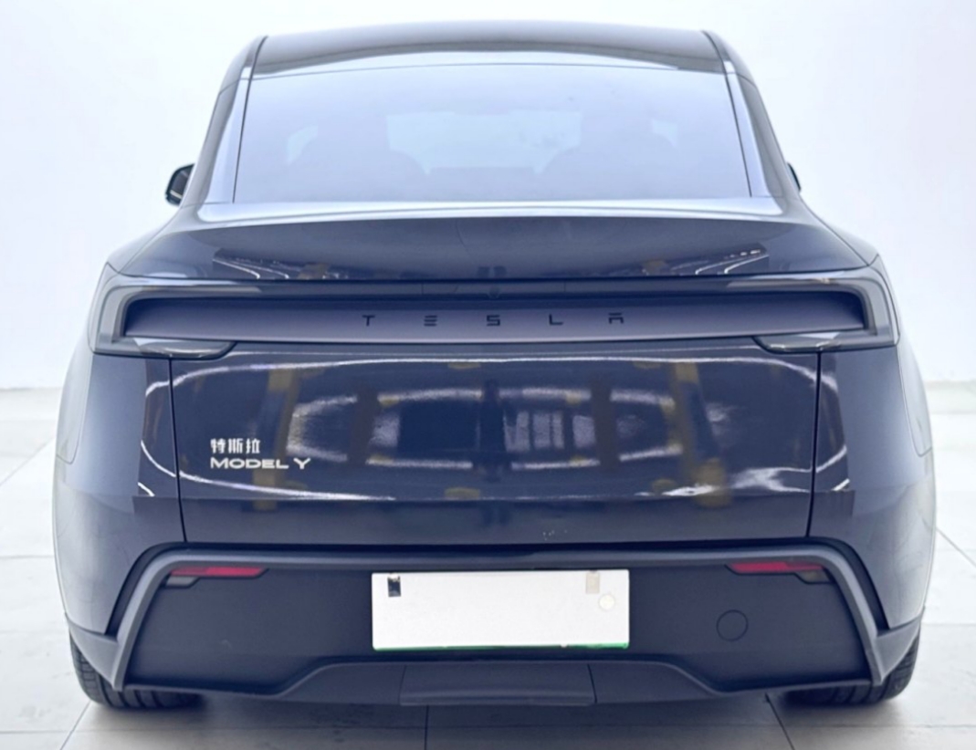 Tesla Model Y 2025 #5 Tesla Model Y 2025 imagen de coche #5