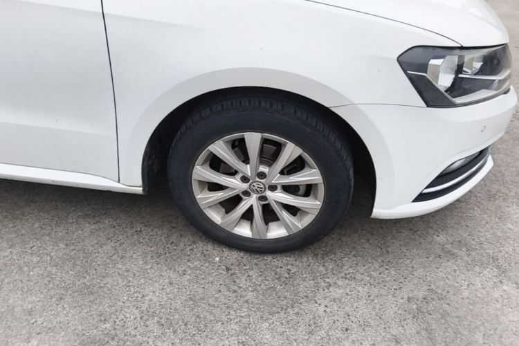 Volkswagen Lavida 2018 car image #9