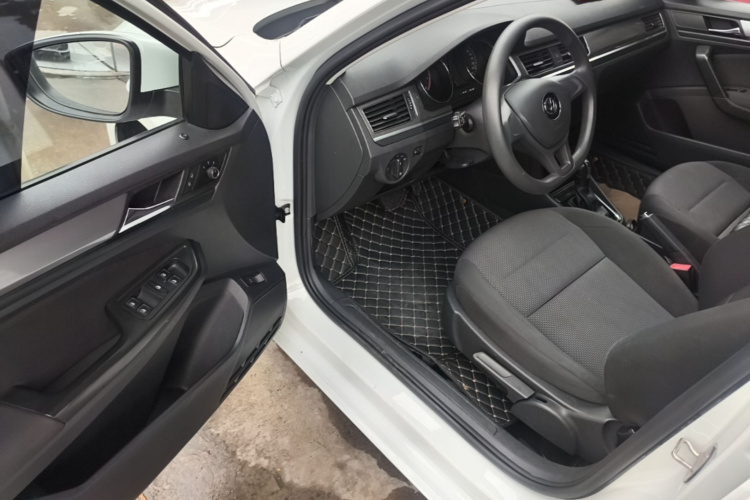 Volkswagen Bora 2021 صورة سيارة #16
