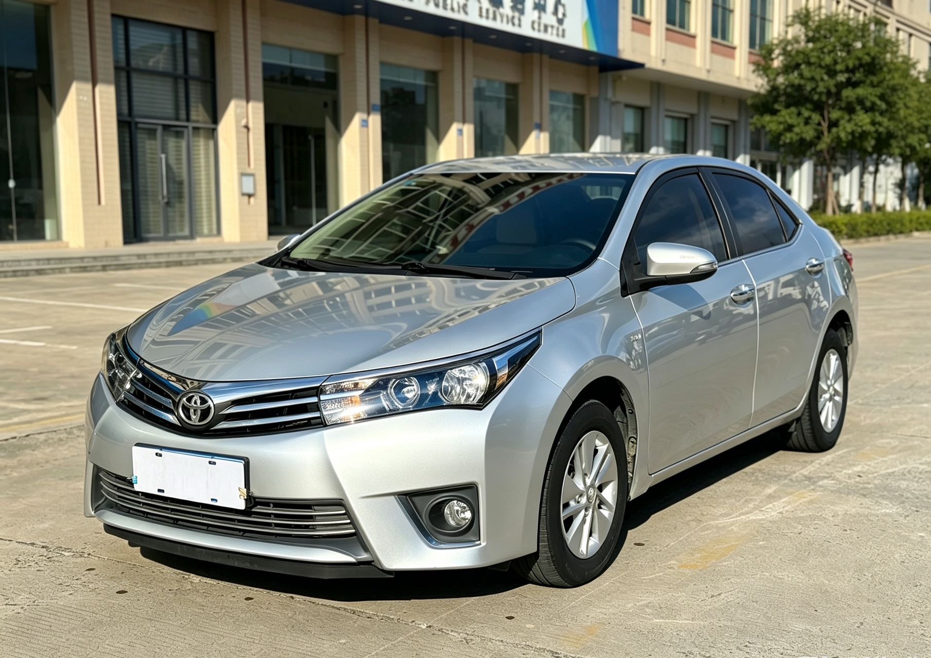 Toyota Corolla 2014 Toyota Corolla 2014 car image