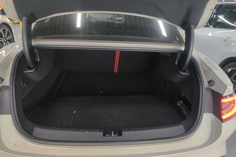 MI SU7 2024 car image #19