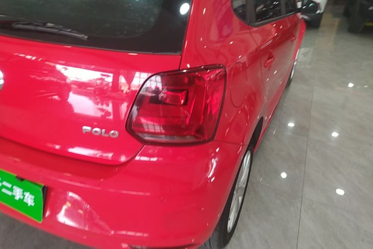 Volkswagen Polo 2014 #8 Volkswagen Polo 2014 car image #8
