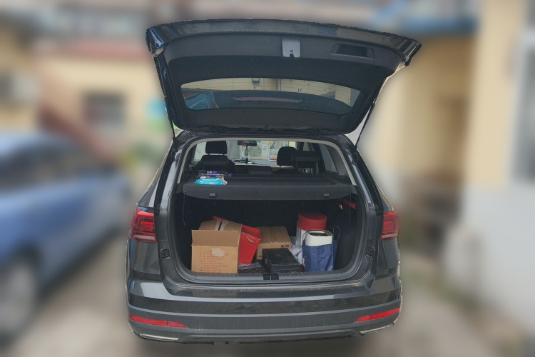 Volkswagen Tharu 2021 car image #17