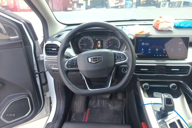 GEELY Coolray 2019 #12 GEELY Coolray 2019 car image #12