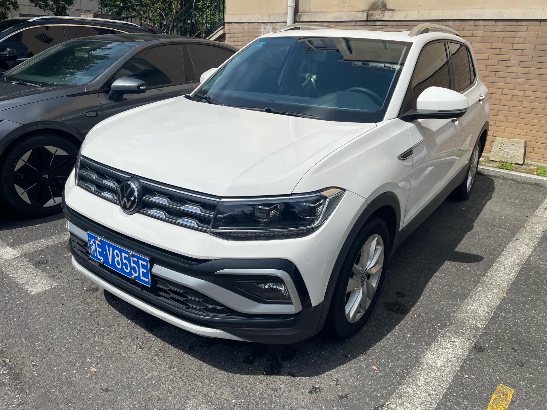 2022 immagine di auto 
