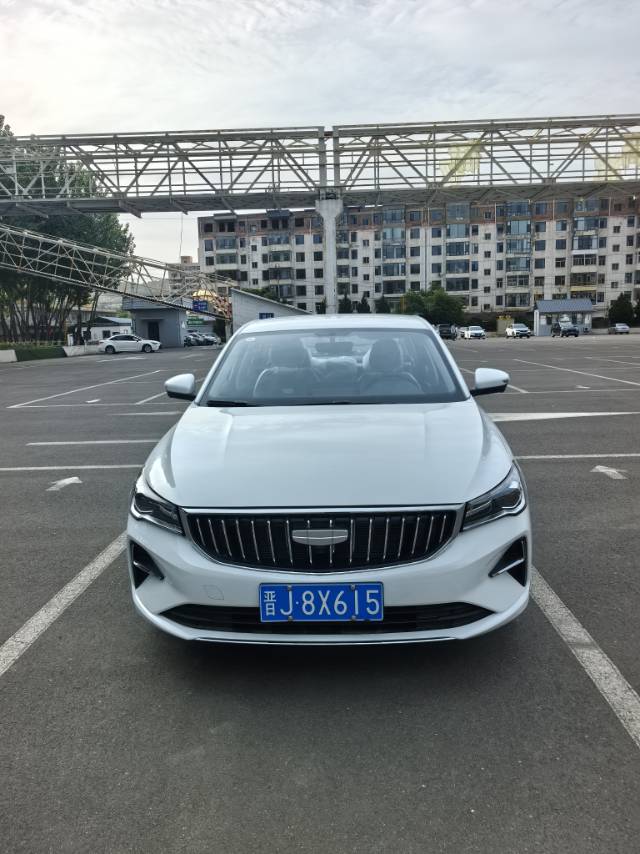 GEELY Emgrand 2026 #2 GEELY Emgrand 2026 صورة سيارة #2