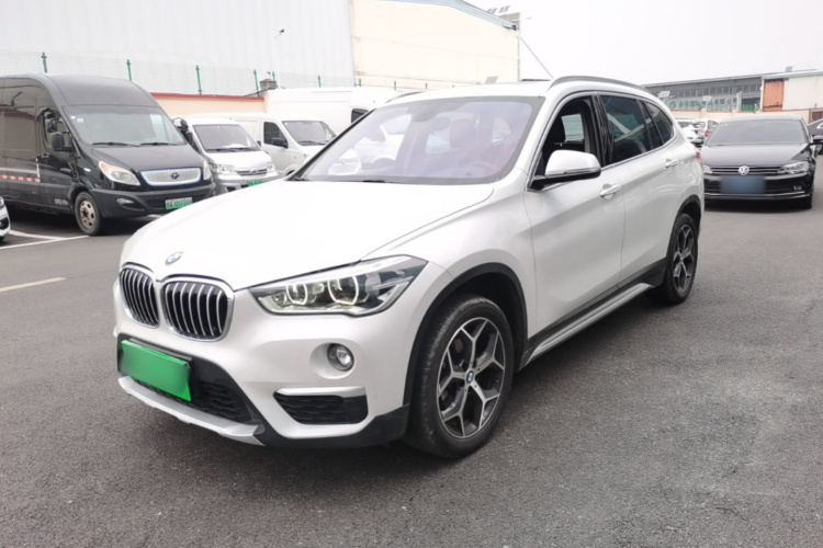 BMW X1 2018 car image #2