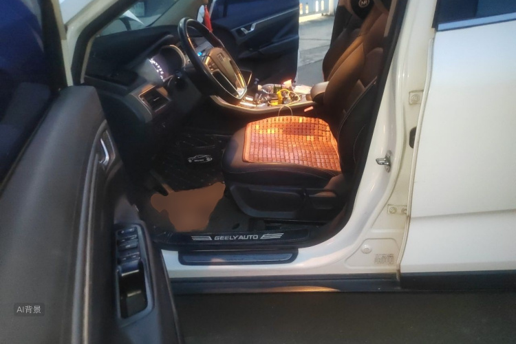 GEELY Emgrand GS 2016 car image #17
