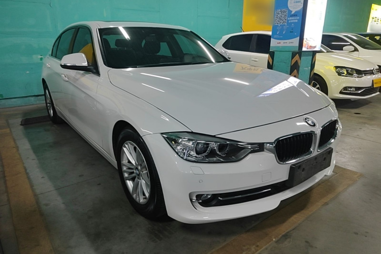 BMW 3 Series 2015 car image #4