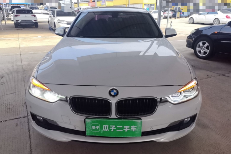 BMW 3 Series 2017 #3 BMW 3 Series 2017 car image #3
