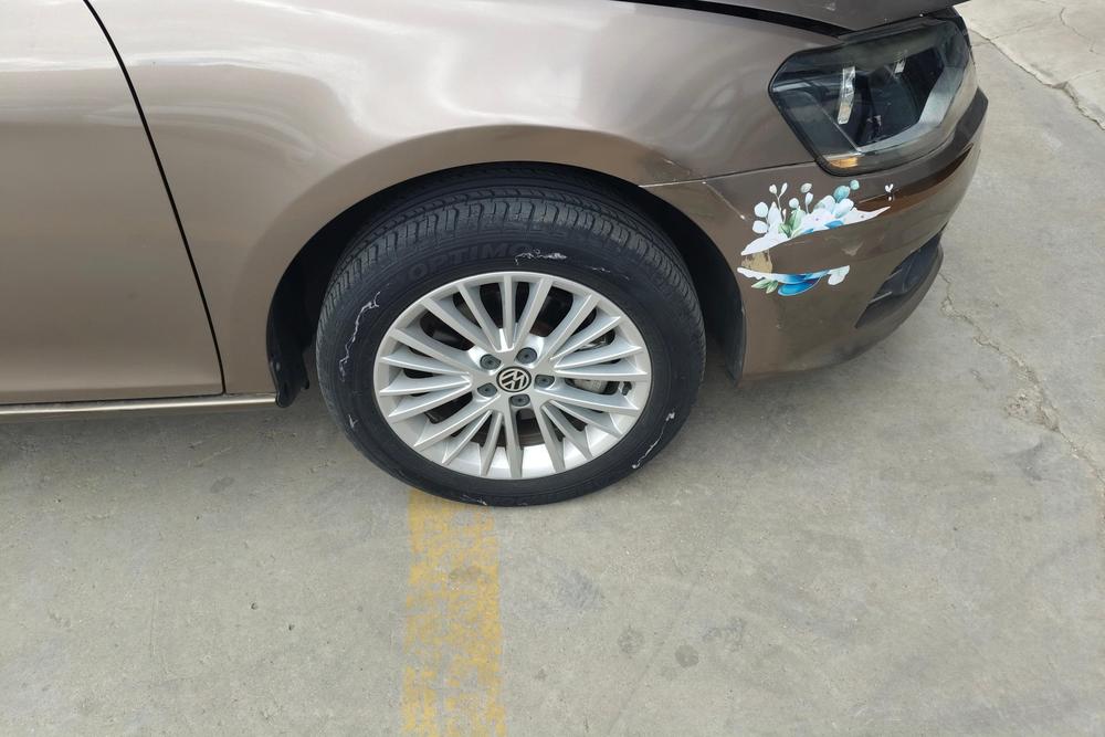 Volkswagen Bora 2016 car image #8