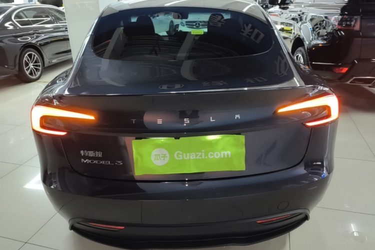 Tesla Model 3 2024 #6 Tesla Model 3 2024 immagine di auto #6