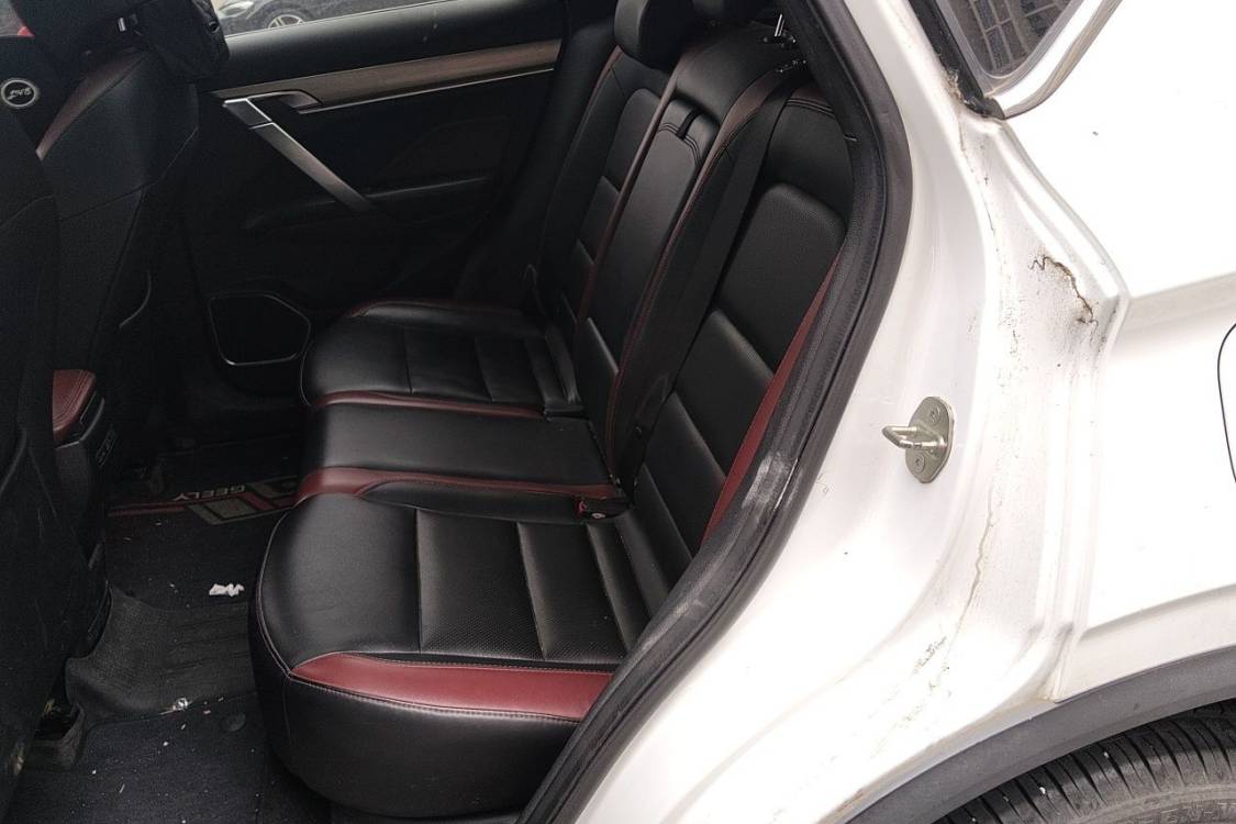 GEELY Coolray 2019 #19 GEELY Coolray 2019 صورة سيارة #19