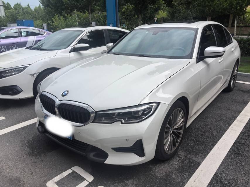 BMW 3 Series 2020 car image 