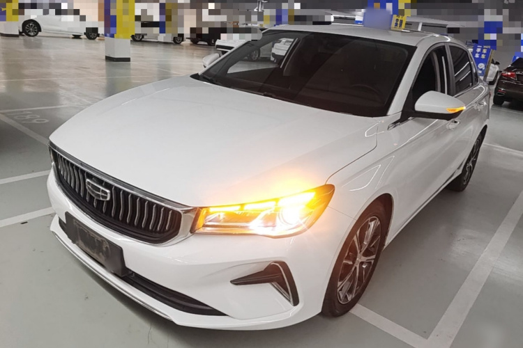 GEELY Emgrand 2024 car image #2