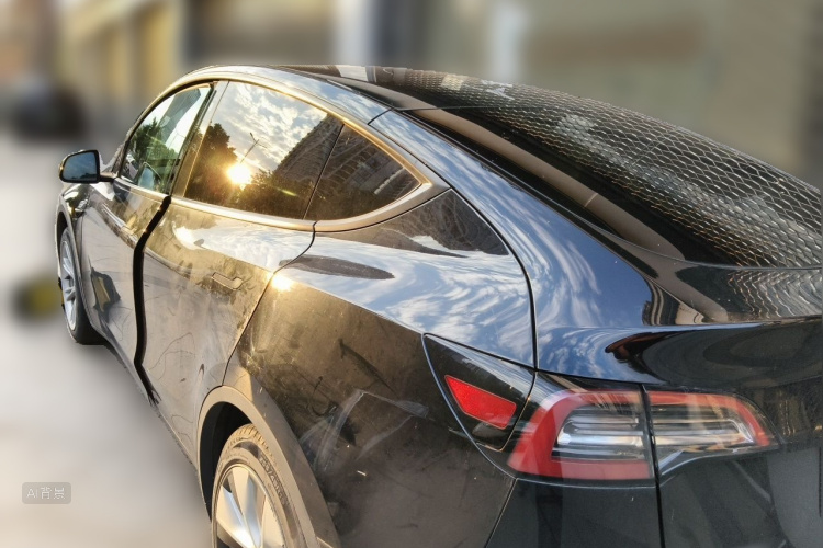 Tesla Model Y 2023 immagine di auto #5