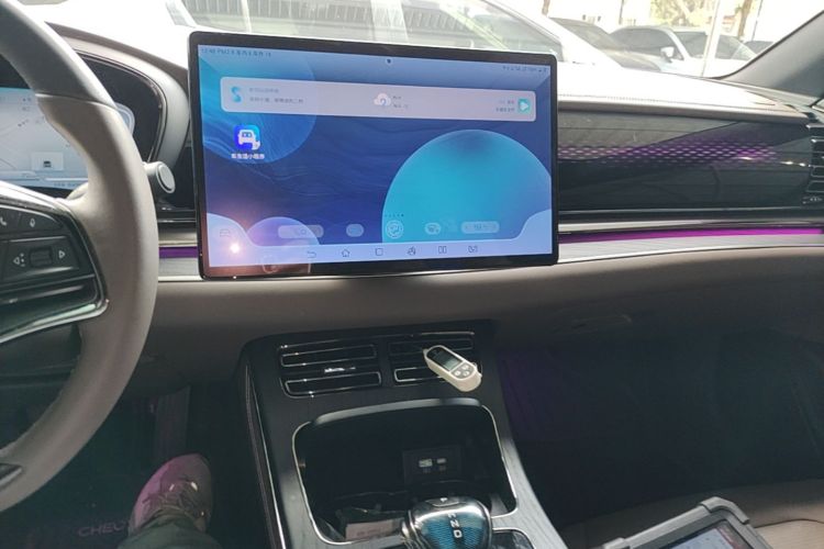 BYD Han 2022 car image #13