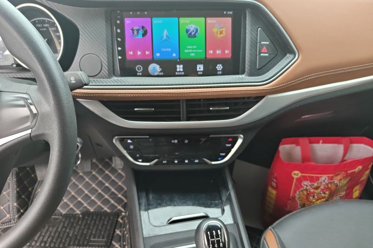 Zotye T300 2024 изображение автомобиля #13