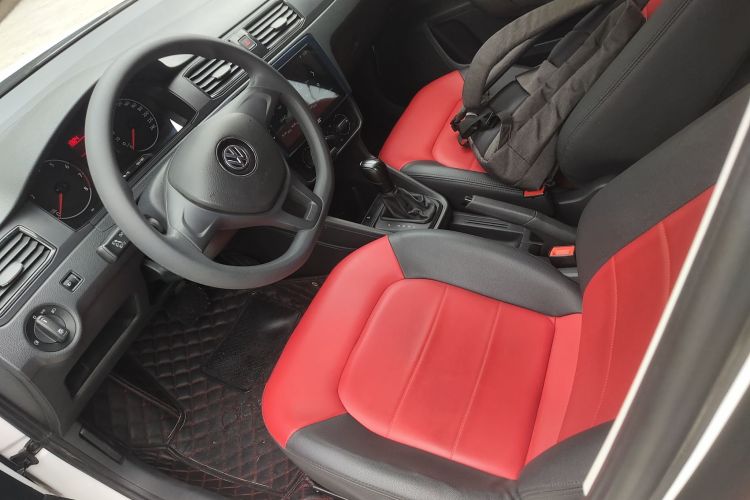 Volkswagen Santana 2018 car image #15