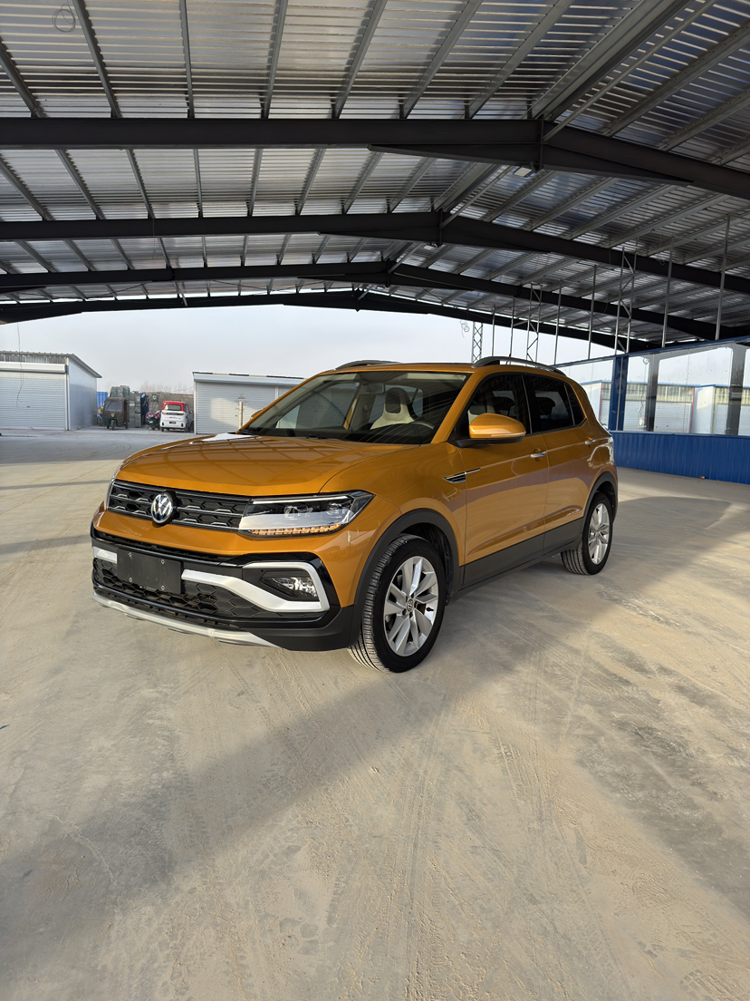 Volkswagen T-Cross 2020 Volkswagen T-Cross 2020 car image