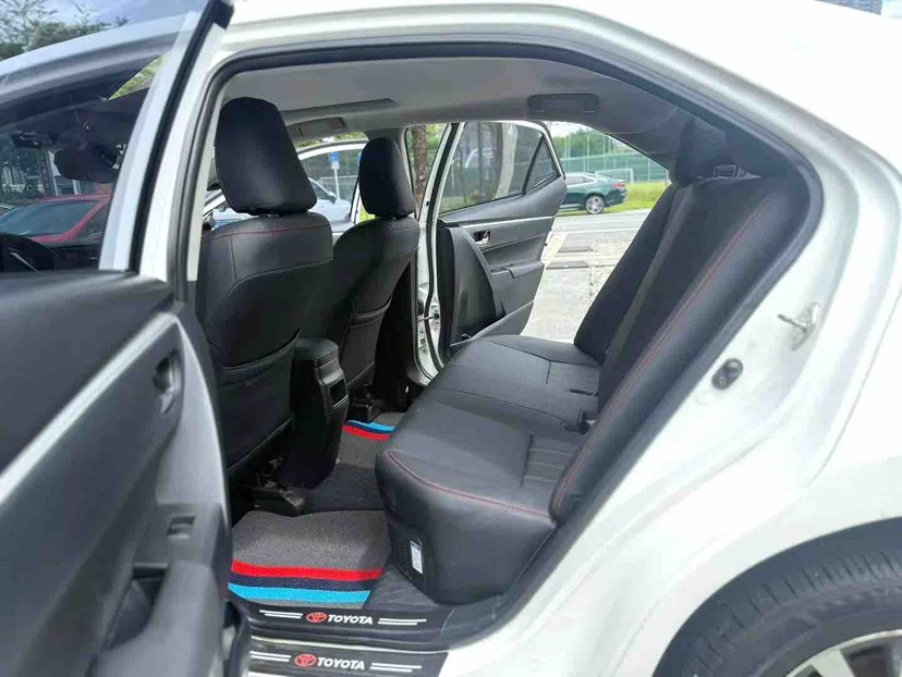 Toyota Corolla 2018 #7 Toyota Corolla 2018 car image #7