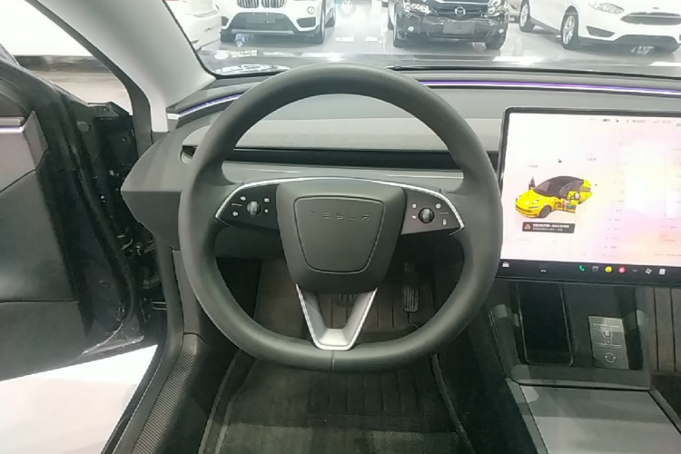 Tesla Model 3 2024 #11 Tesla Model 3 2024 car image #11