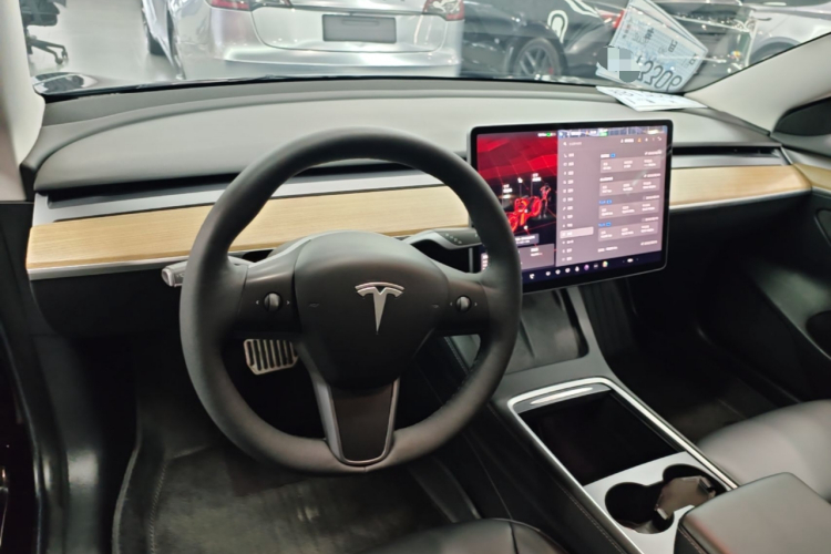 Tesla Model 3 2023 #10 Tesla Model 3 2023 immagine di auto #10