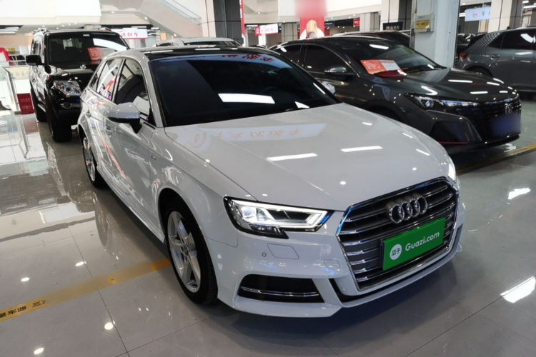 Audi A3 2021 immagine di auto #6